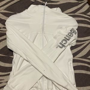 Bench zip-up sweater